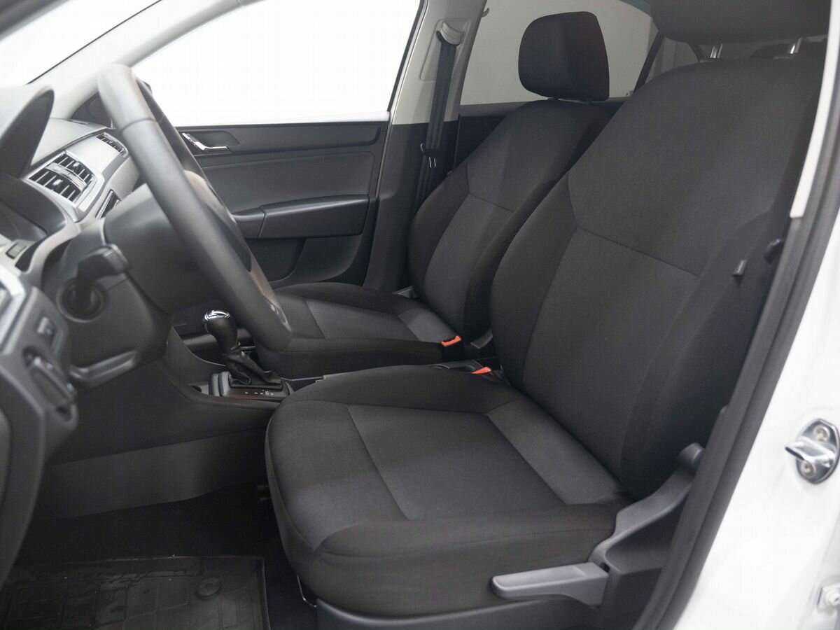 Купить Skoda Rapid, 2017, 68 800 км.. Фото: #7