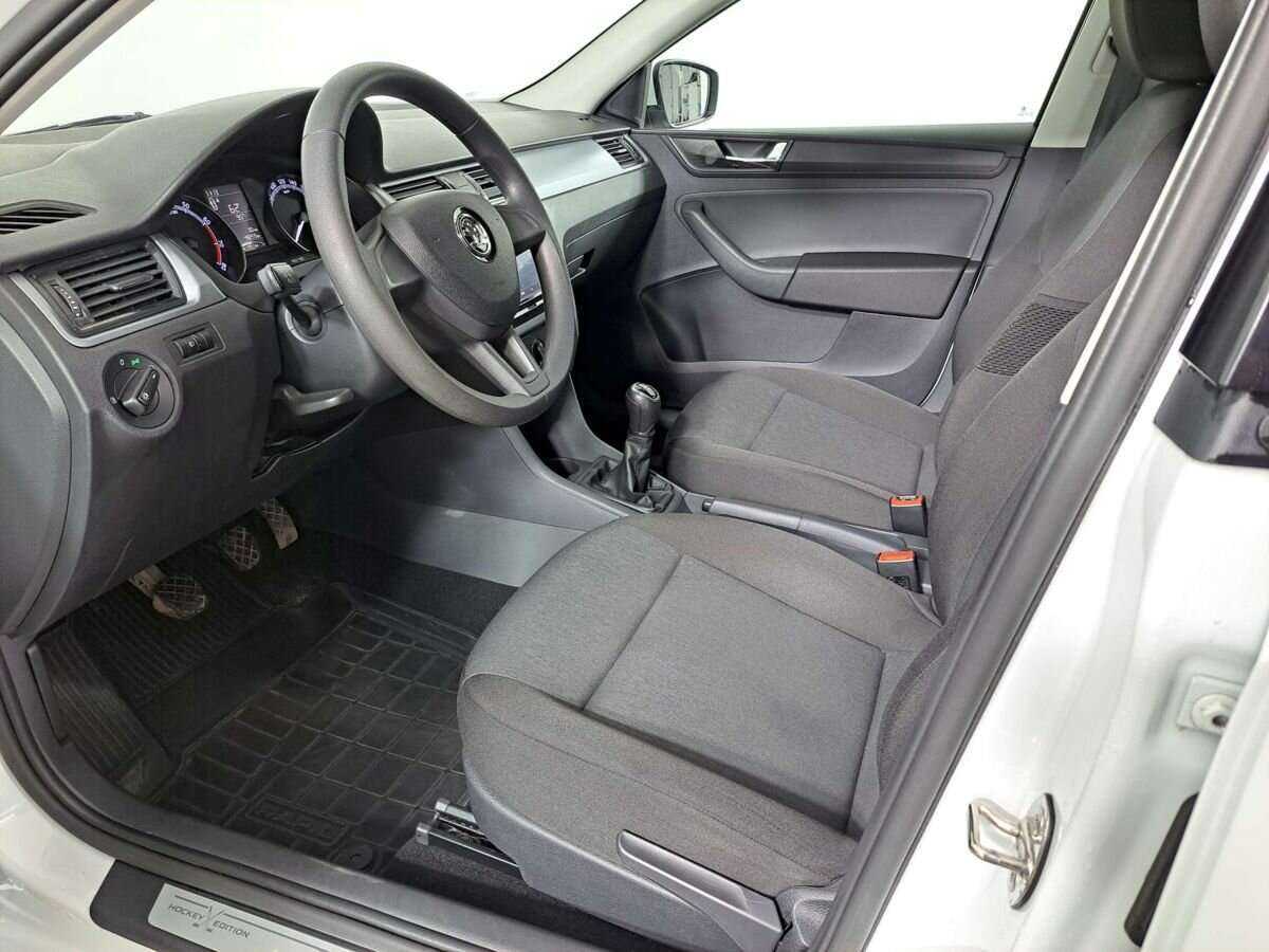 Купить Skoda Rapid, 2018, 48 259 км.. Фото: #13