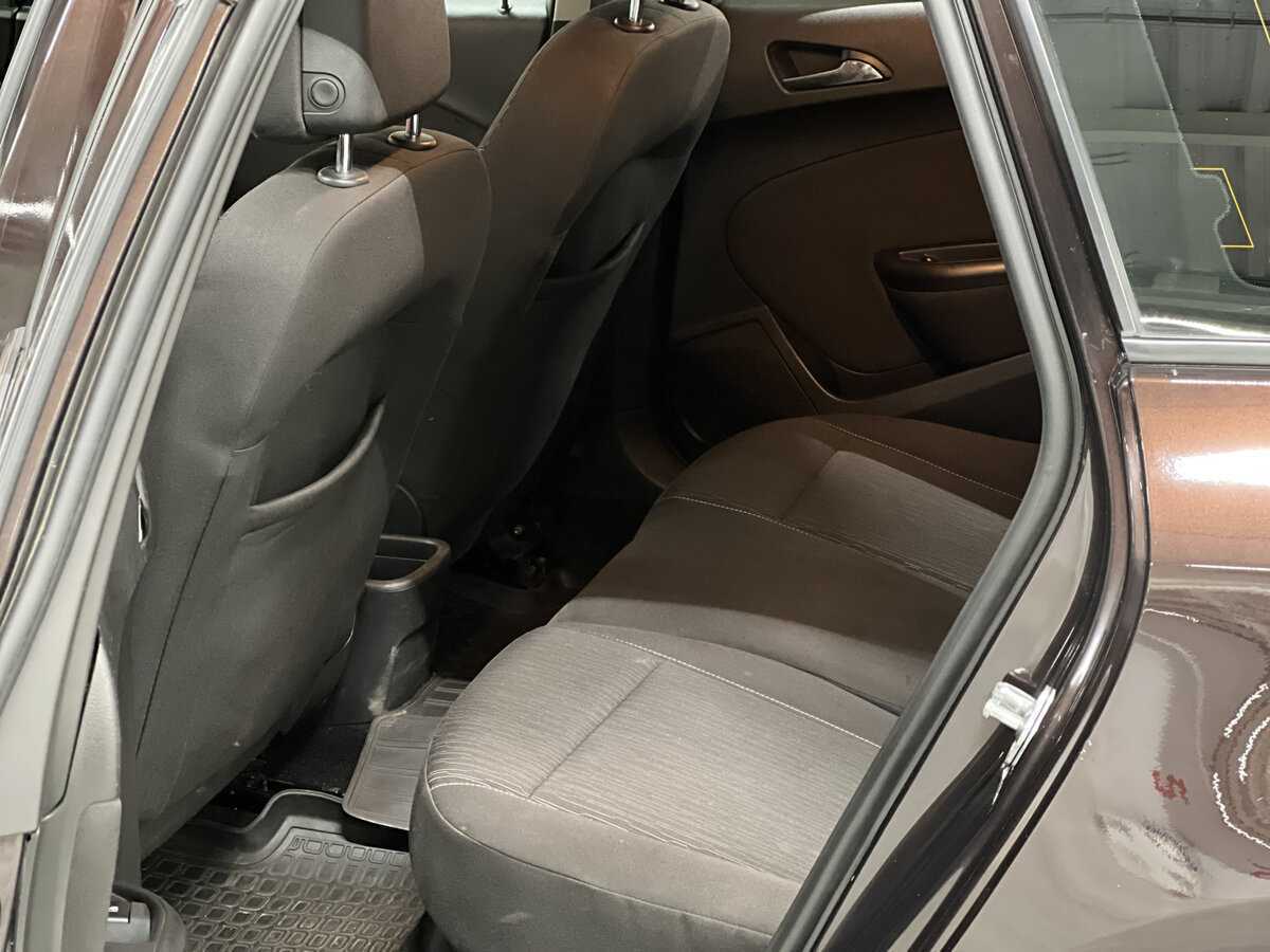 Купить Opel Astra, 2013, 137 218 км.. Фото: #11