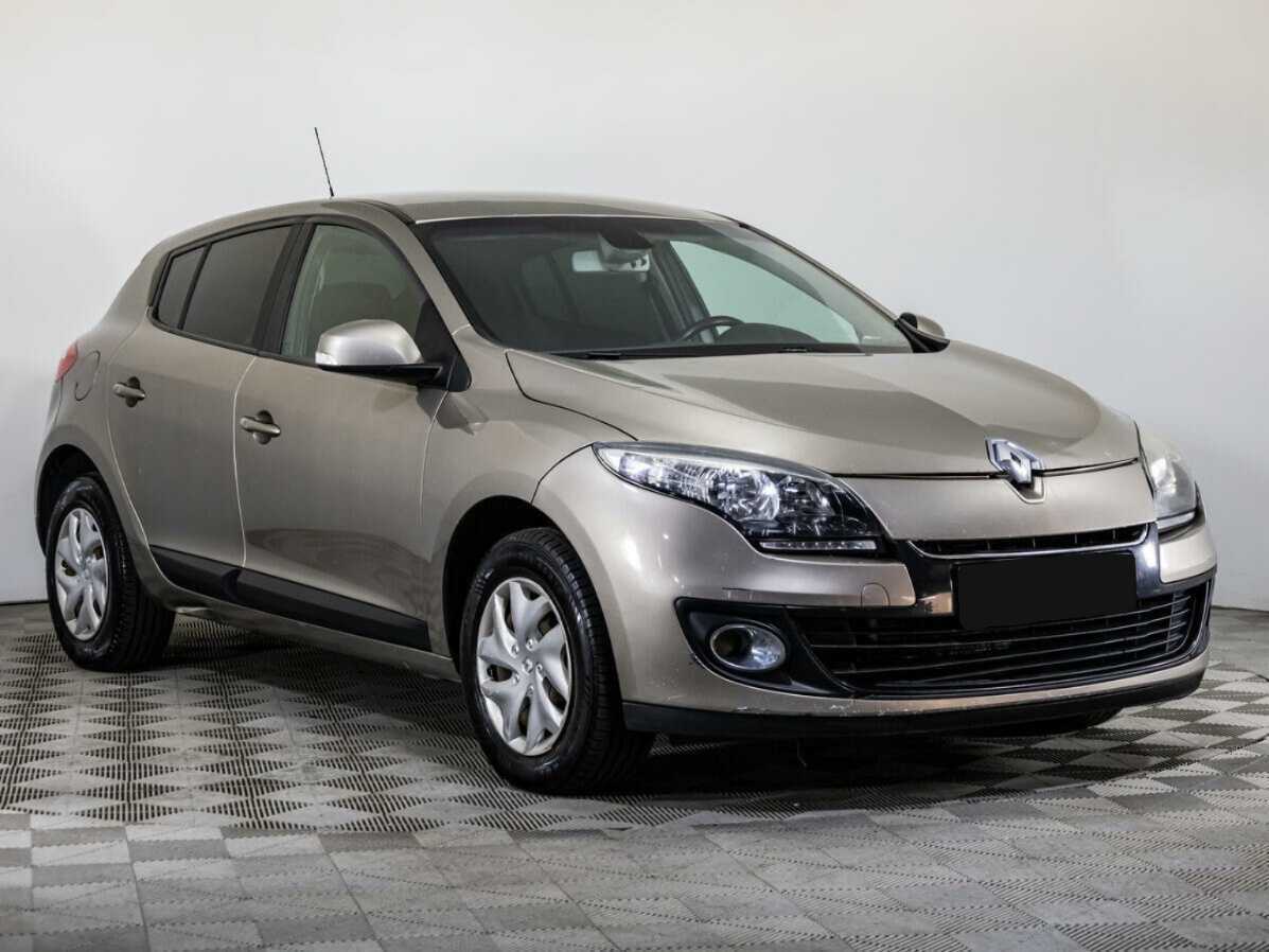 Купить Renault Megane, 2012, 146 215 км.. Фото: #2