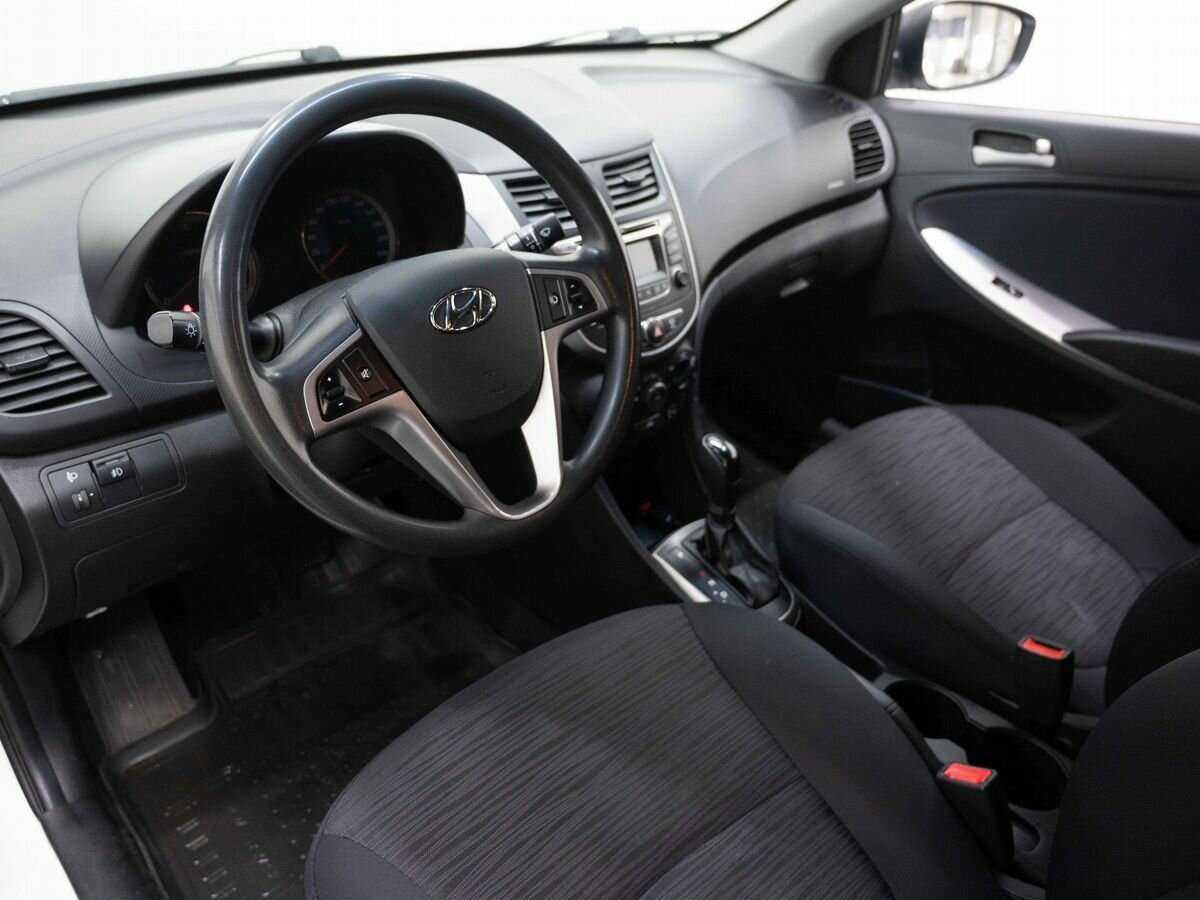 Купить Hyundai Solaris, 2014, 111 500 км.. Фото: #7
