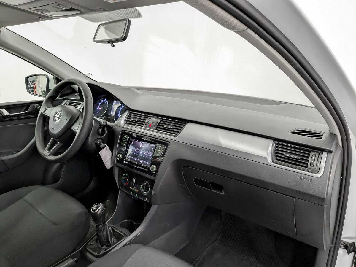 Купить Skoda Rapid, 2017, 176 367 км.. Фото: #10