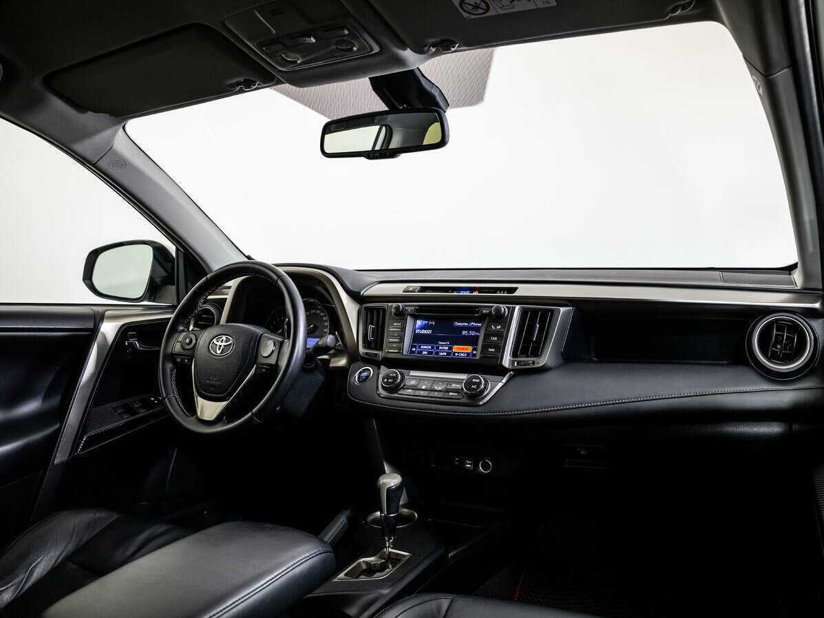 Купить Toyota RAV4, 2012, 121 797 км.. Фото: #5