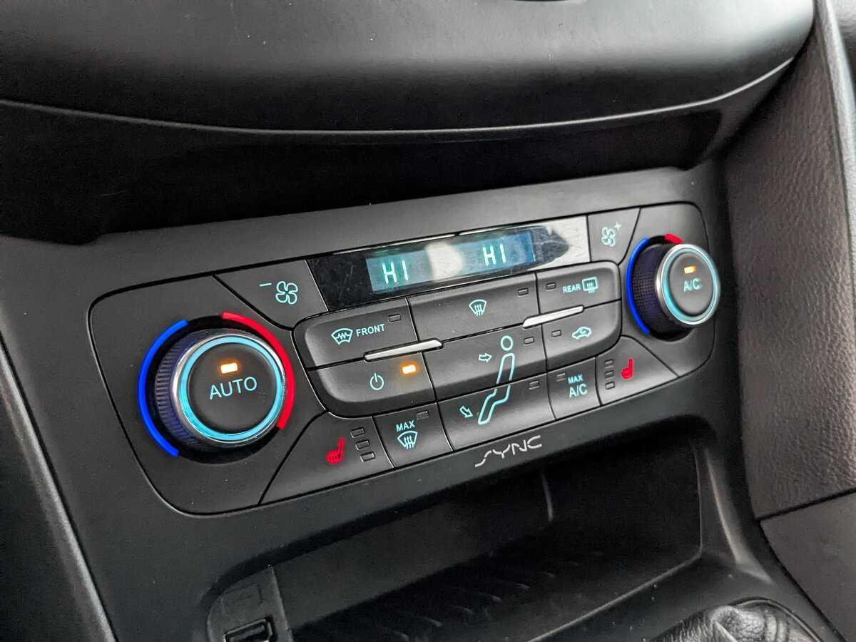 Купить Ford Focus, 2019, 107 632 км.. Фото: #19