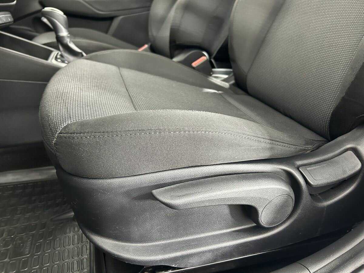 Купить Hyundai Solaris, 2017, 255 365 км.. Фото: #9