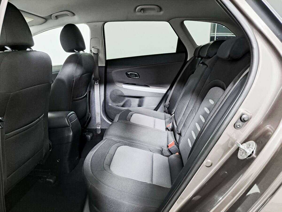 Купить Kia Ceed, 2015, 153 700 км.. Фото: #9