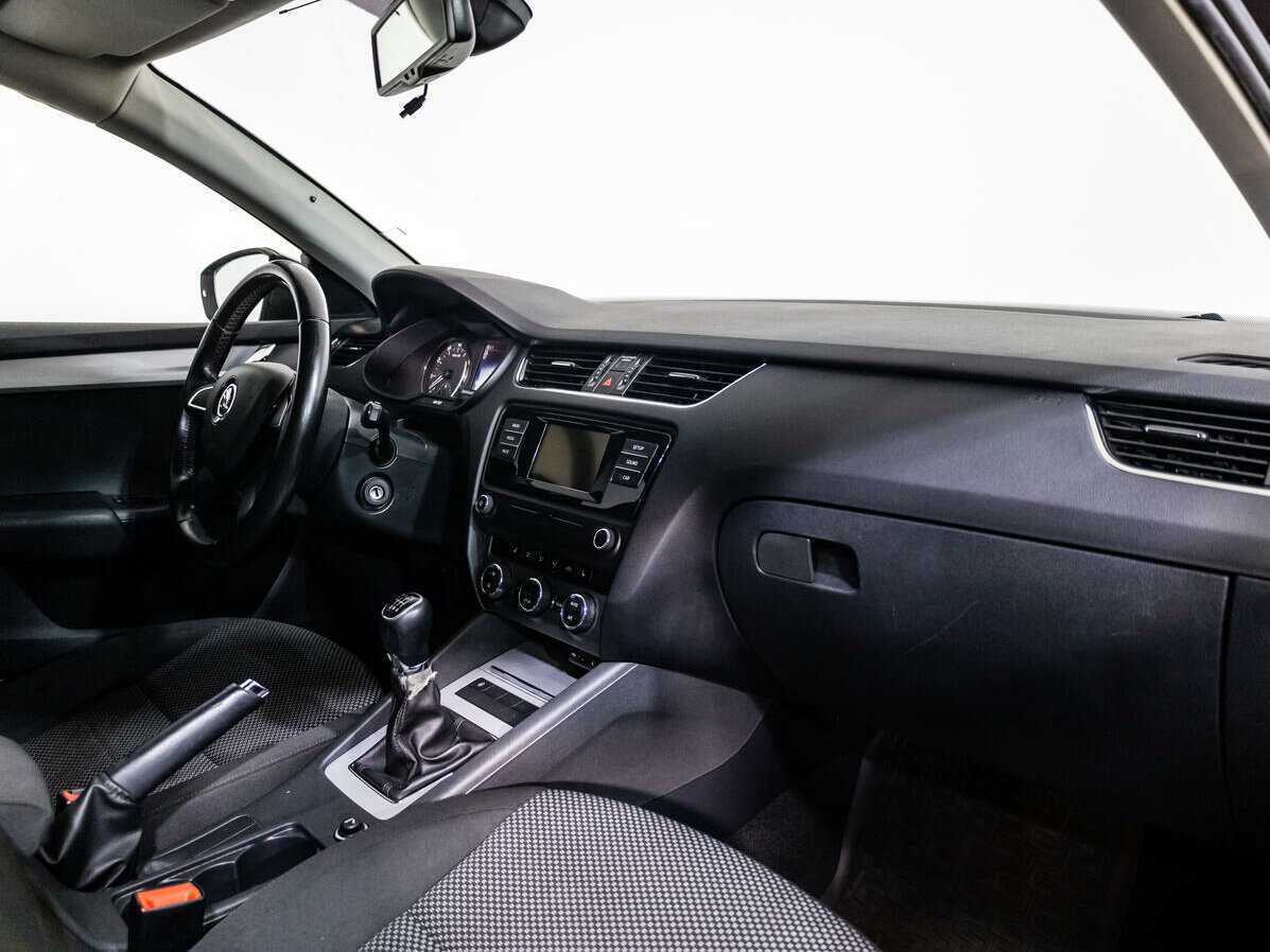 Купить Skoda Octavia, 2014, 277 979 км.. Фото: #7