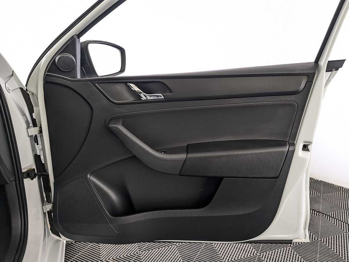 Купить Skoda Rapid, 2017, 174 056 км.. Фото: #23