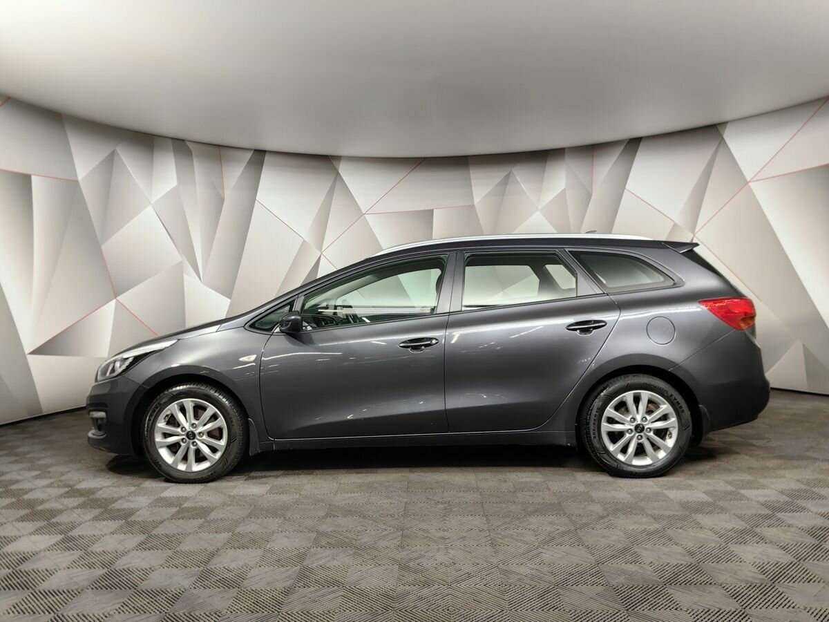 Купить Kia Ceed, 2017, 120 495 км.. Фото: #4