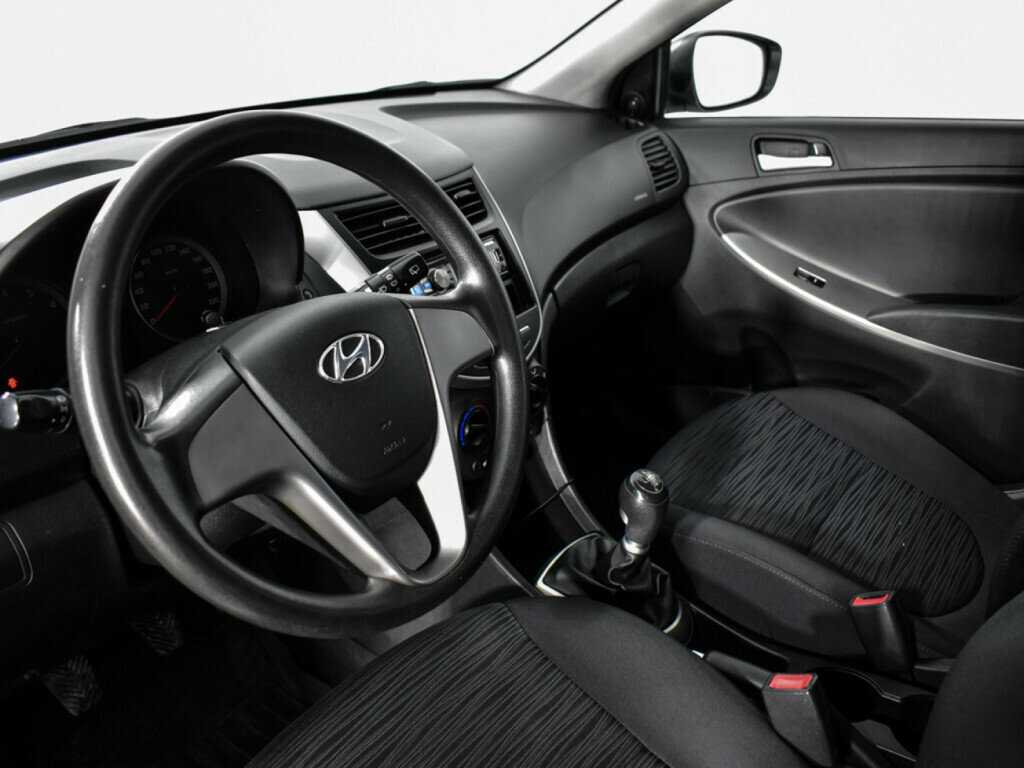 Купить Hyundai Solaris, 2014, 149 346 км.. Фото: #8