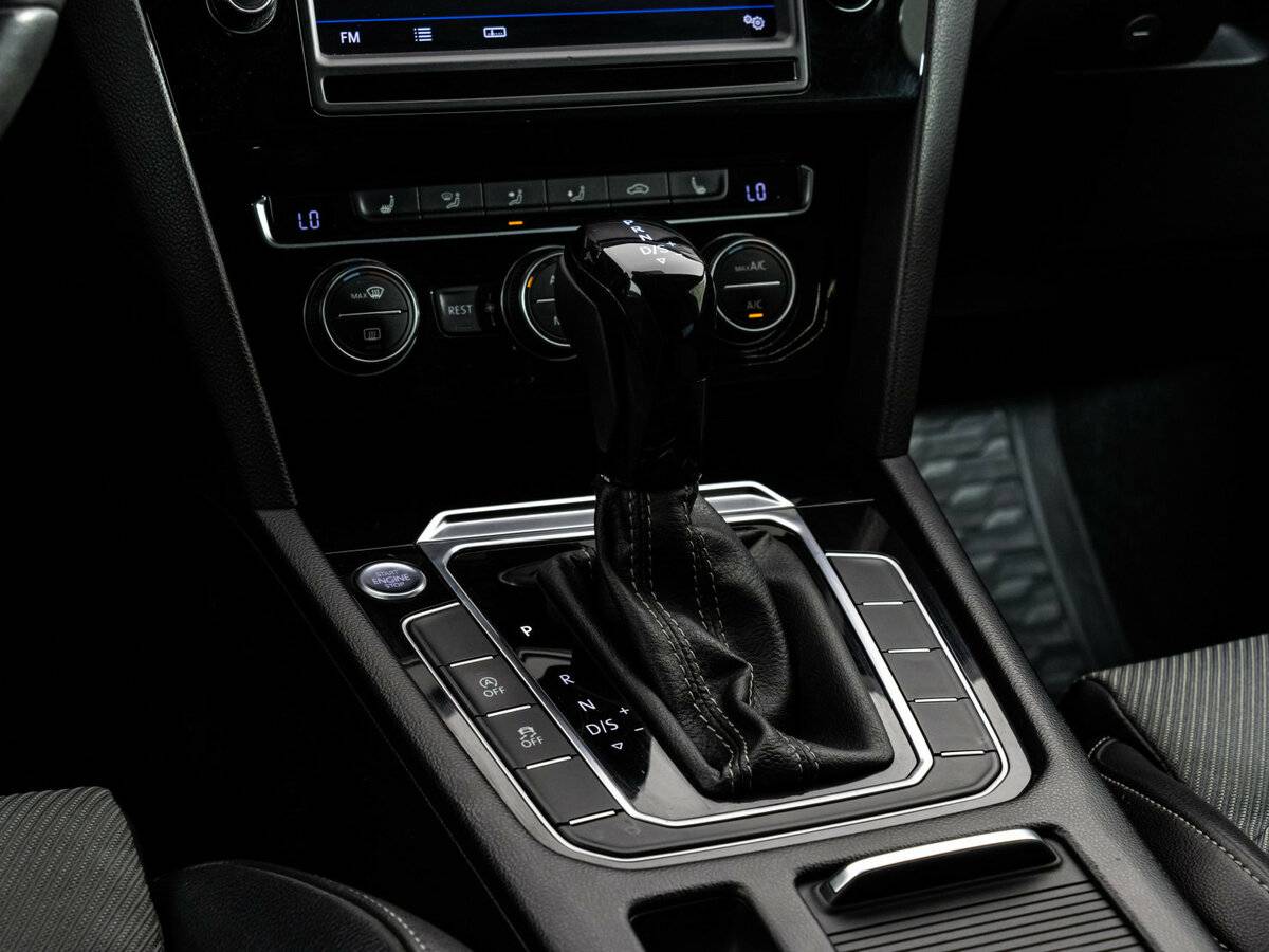 Купить Volkswagen Passat, 2016, 228 105 км.. Фото: #13