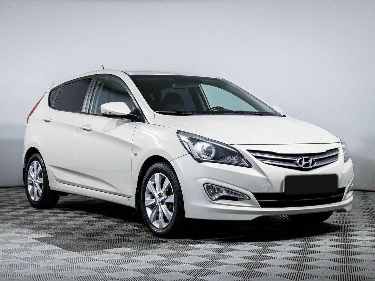 Купить Hyundai Solaris, 2015, 73 940 км.. Фото: #2