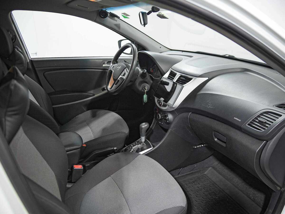 Купить Hyundai Solaris, 2013, 154 402 км.. Фото: #13