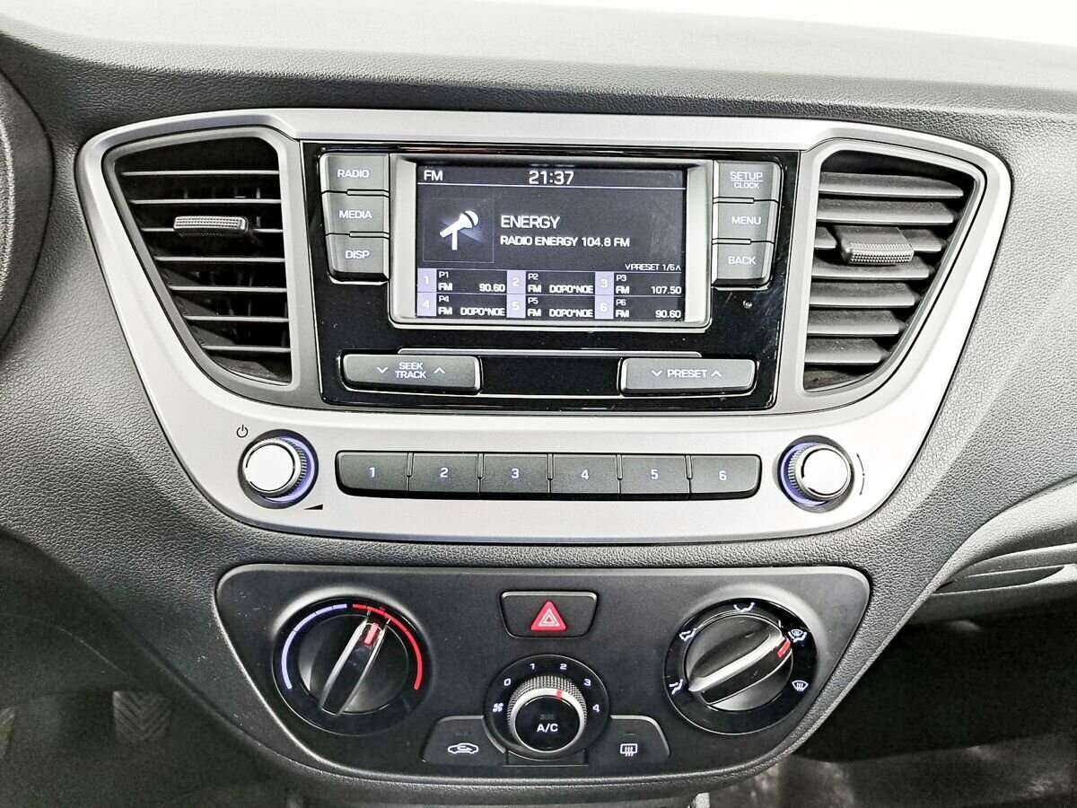 Купить Hyundai Solaris, 2018, 12 905 км.. Фото: #12