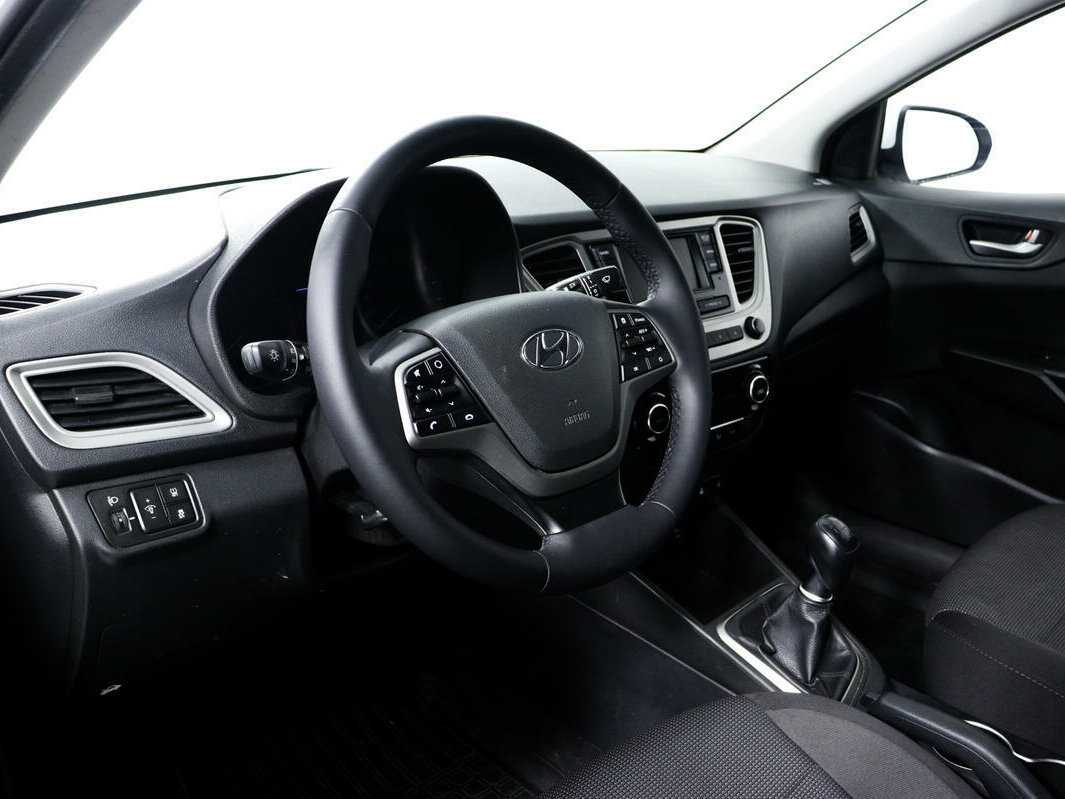 Купить Hyundai Solaris, 2019, 78 901 км.. Фото: #12