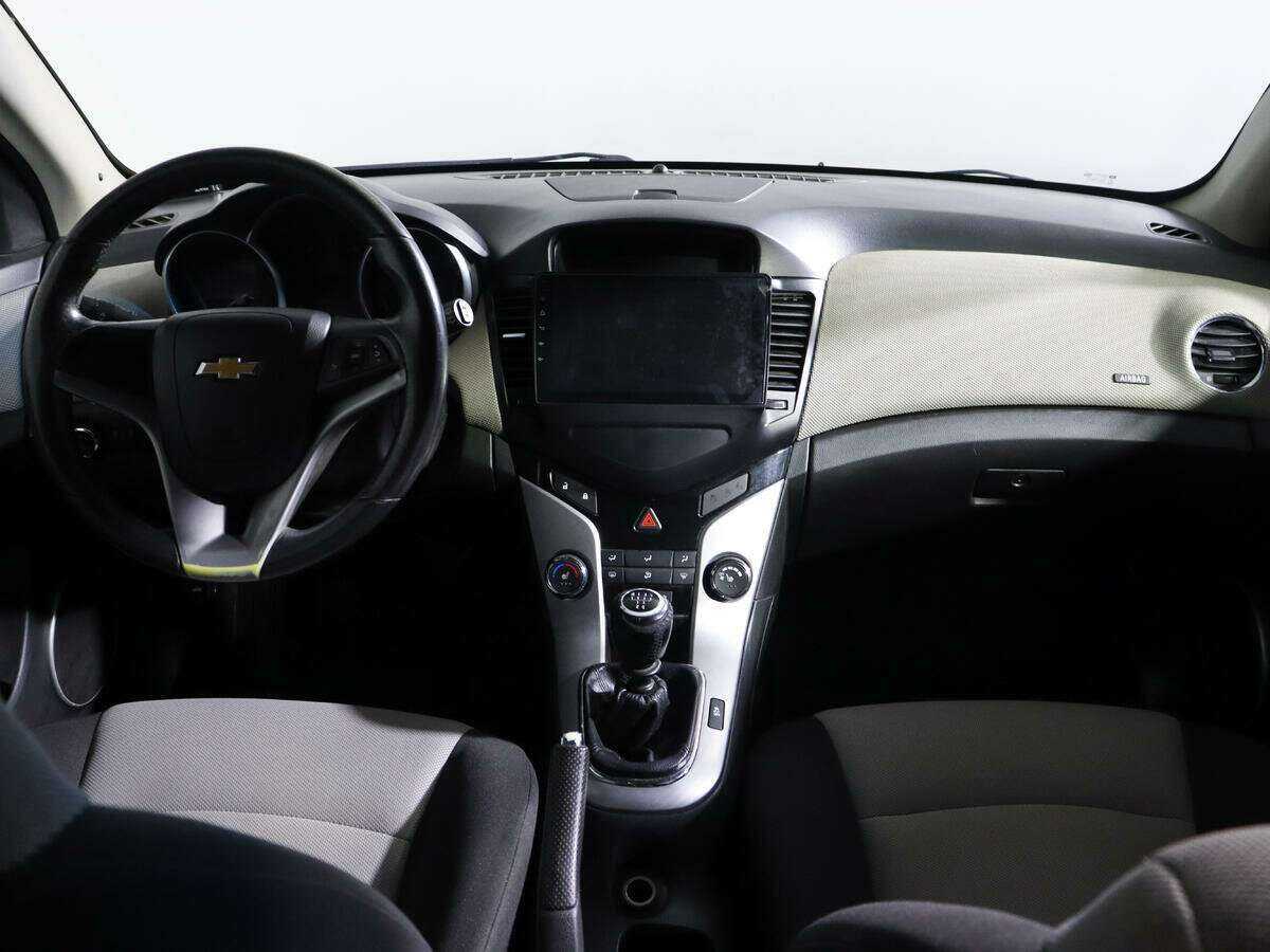 Купить Chevrolet Cruze, 2012, 175 828 км.. Фото: #9
