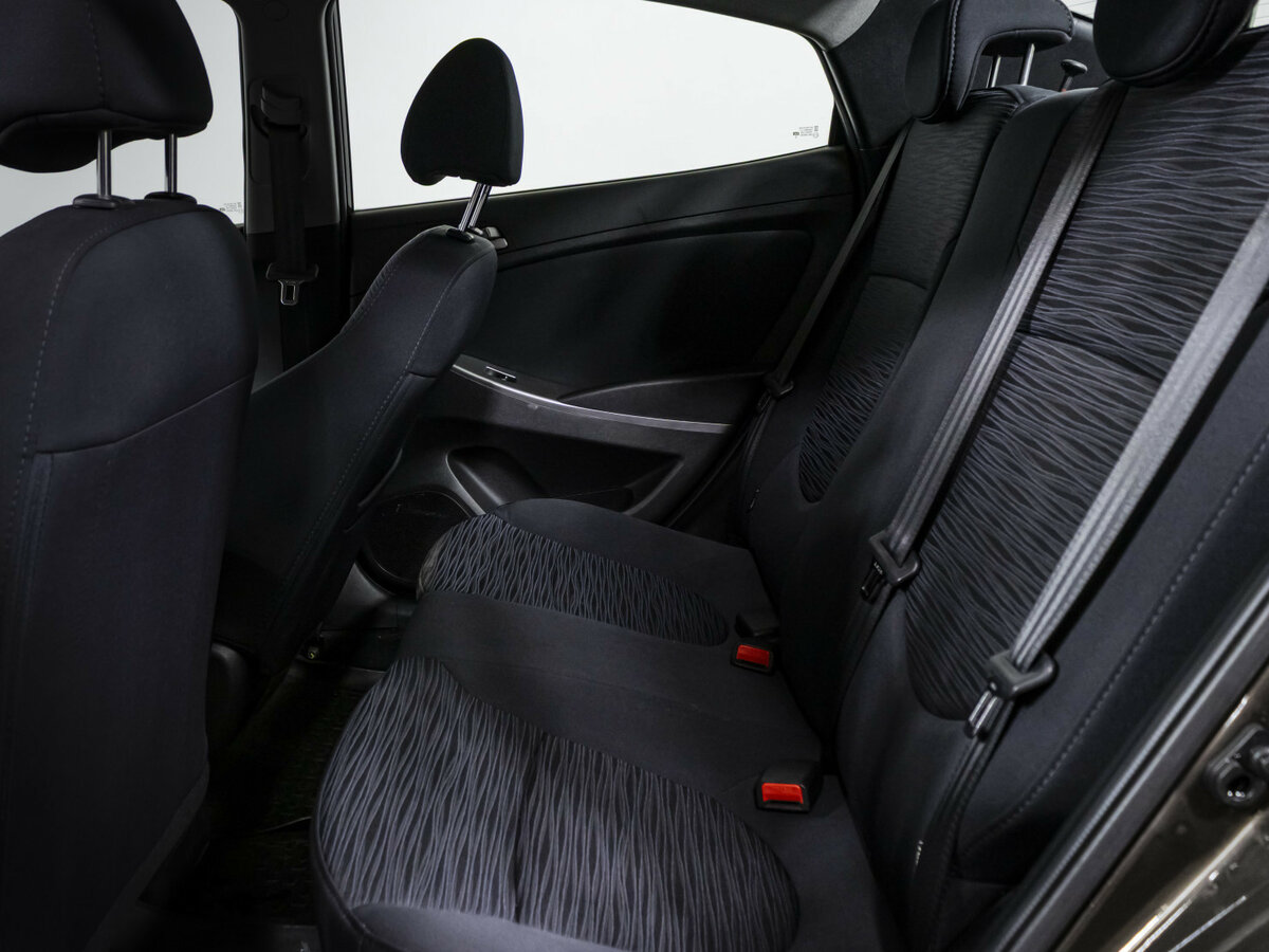 Купить Hyundai Solaris, 2015, 37 828 км.. Фото: #11