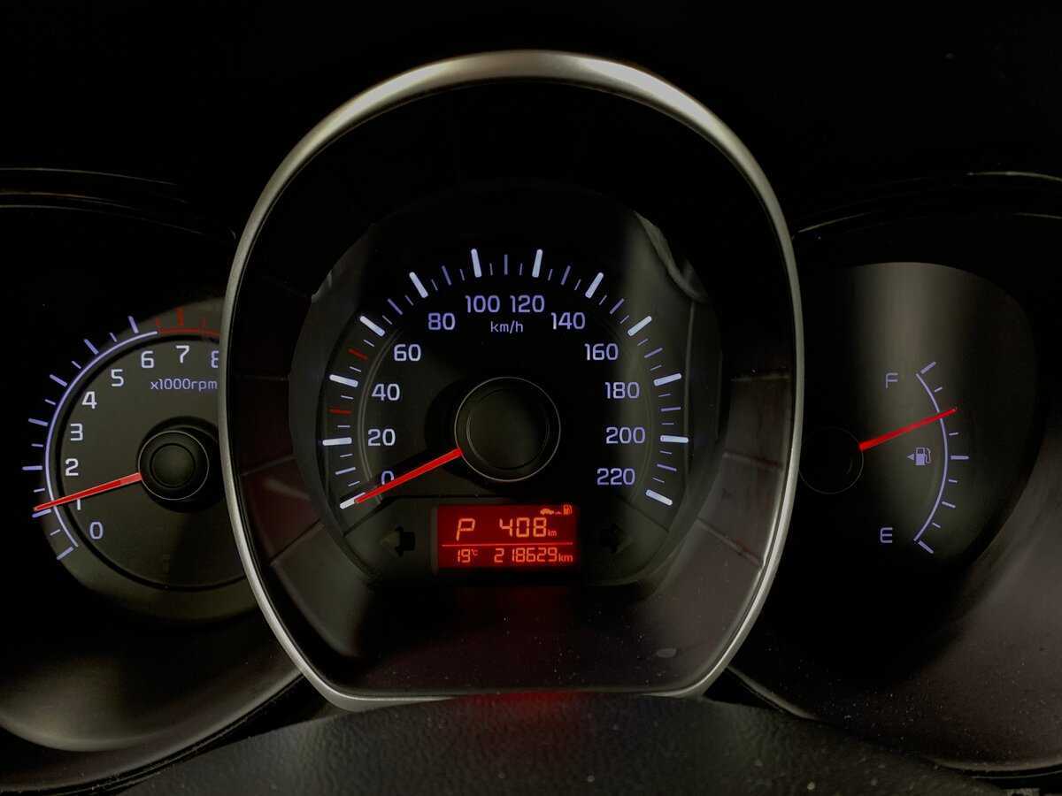 Купить Kia Rio, 2015, 218 629 км.. Фото: #13