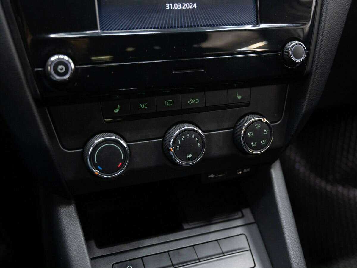 Купить Skoda Octavia, 2017, 178 000 км.. Фото: #18