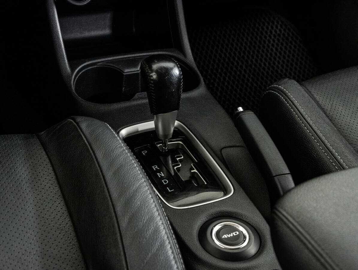 Купить Mitsubishi Outlander, 2014, 264 703 км.. Фото: #12