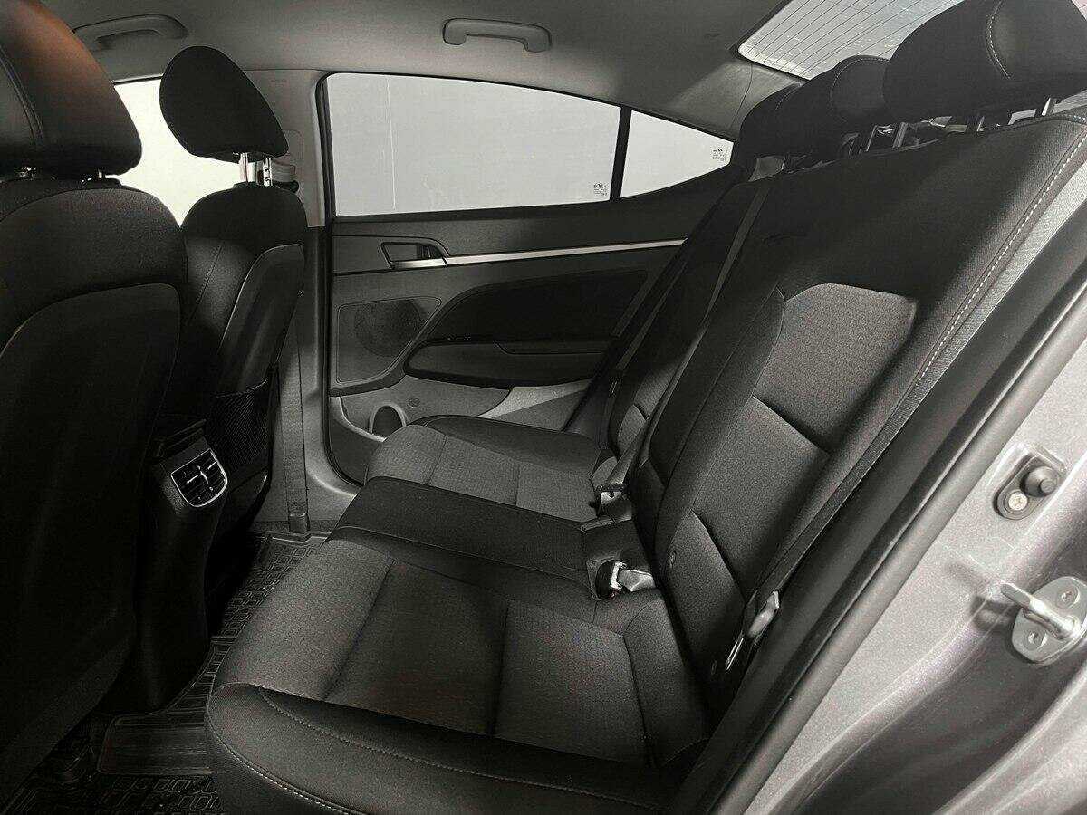 Купить Hyundai Elantra, 2018, 192 691 км.. Фото: #9