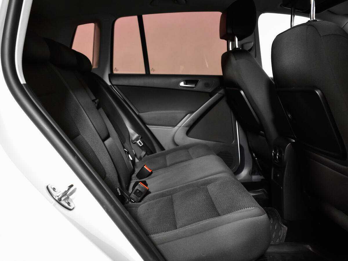 Купить Volkswagen Tiguan, 2015, 124 036 км.. Фото: #9