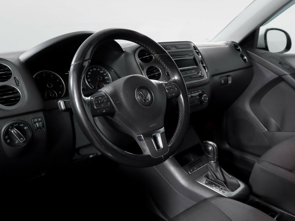 Купить Volkswagen Tiguan, 2013, 218 120 км.. Фото: #9