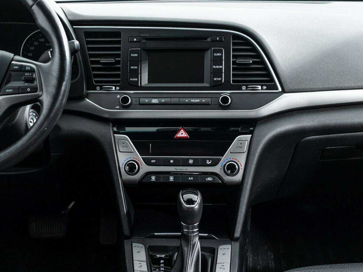 Купить Hyundai Elantra, 2016, 115 307 км.. Фото: #13