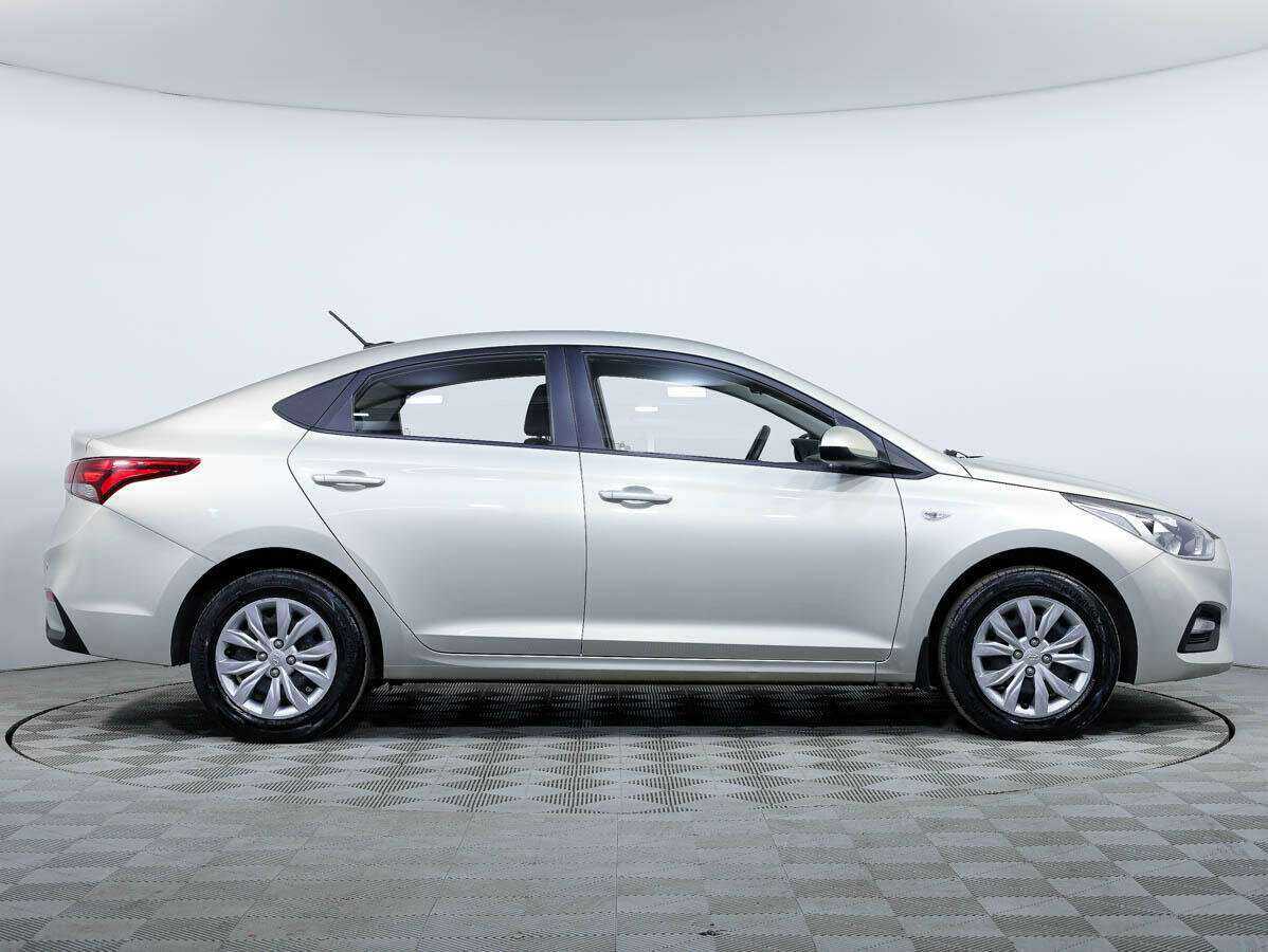 Купить Hyundai Solaris, 2019, 83 868 км.. Фото: #2