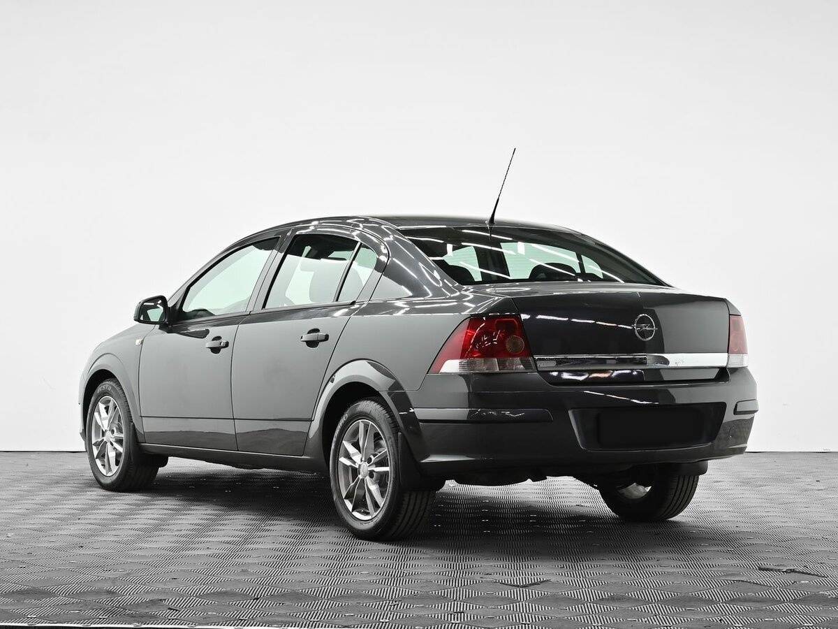 Купить Opel Astra, 2012, 159 000 км.. Фото: #2