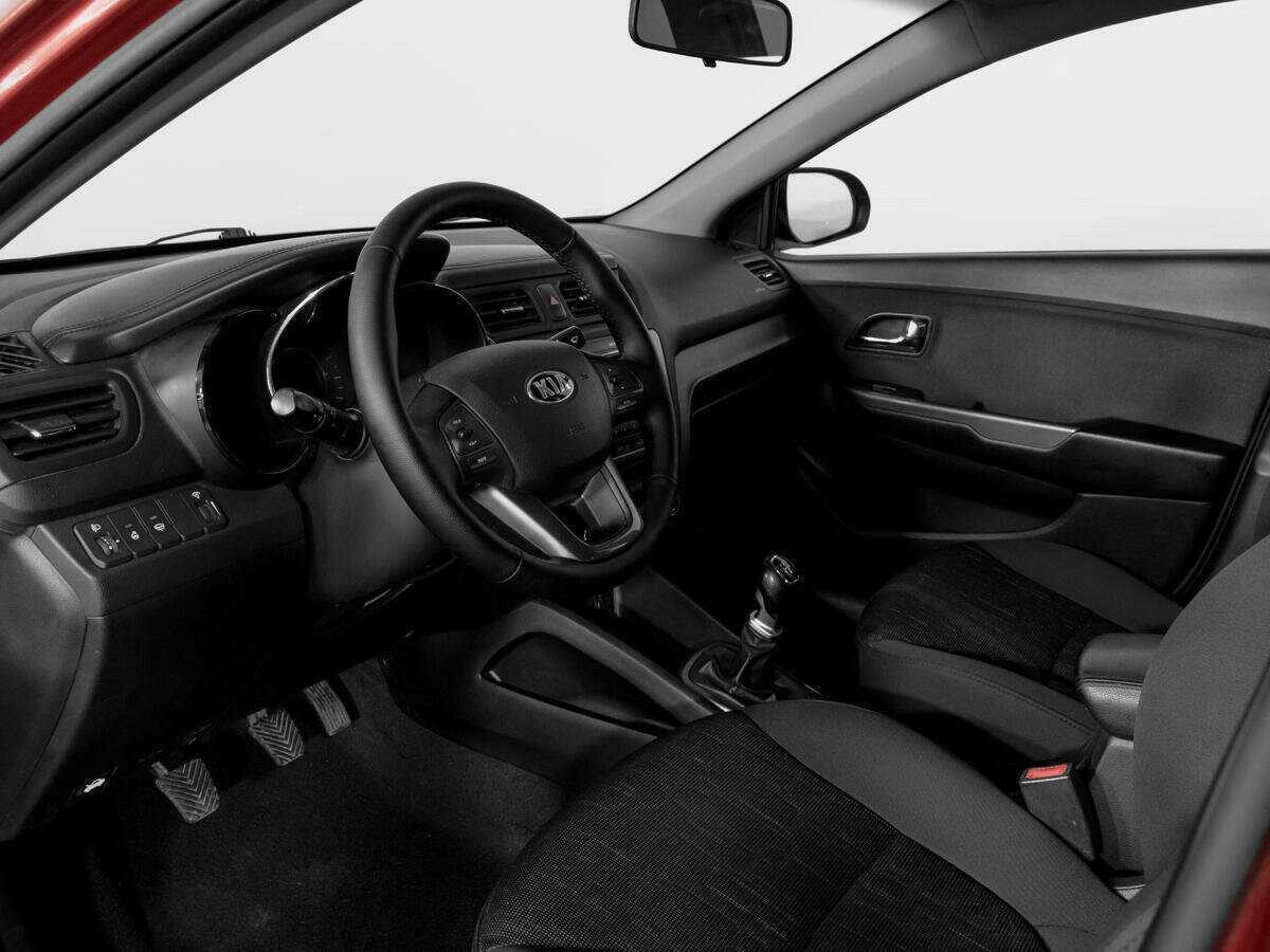 Купить Kia Rio, 2013, 140 664 км.. Фото: #14