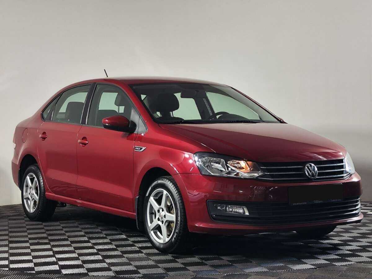 Купить Volkswagen Polo, 2018, 136 300 км.. Фото: #1