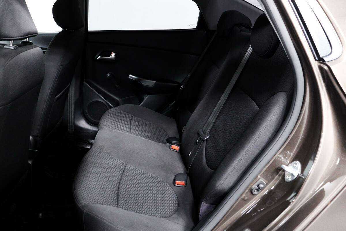 Купить Kia Rio, 2017, 133 583 км.. Фото: #11