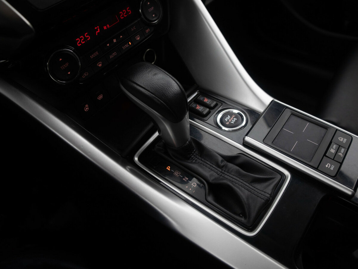 Купить Mitsubishi Eclipse Cross, 2019, 151 765 км.. Фото: #12