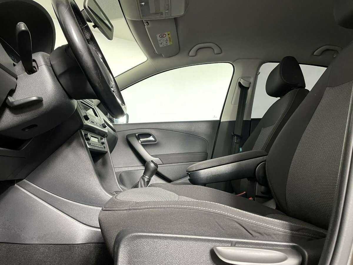 Купить Volkswagen Polo, 2015, 205 652 км.. Фото: #8