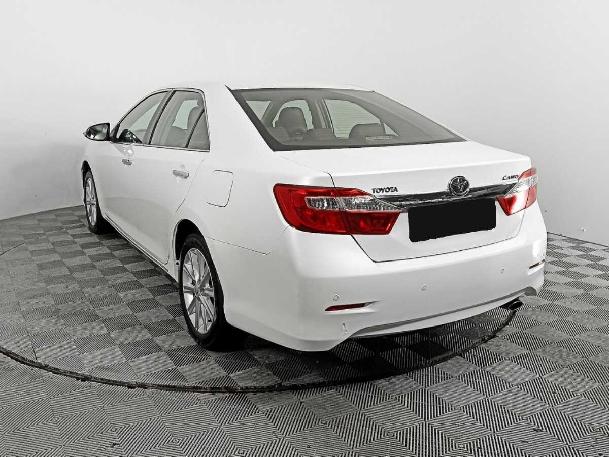 Купить Toyota Camry, 2014, 181 002 км.. Фото: #5