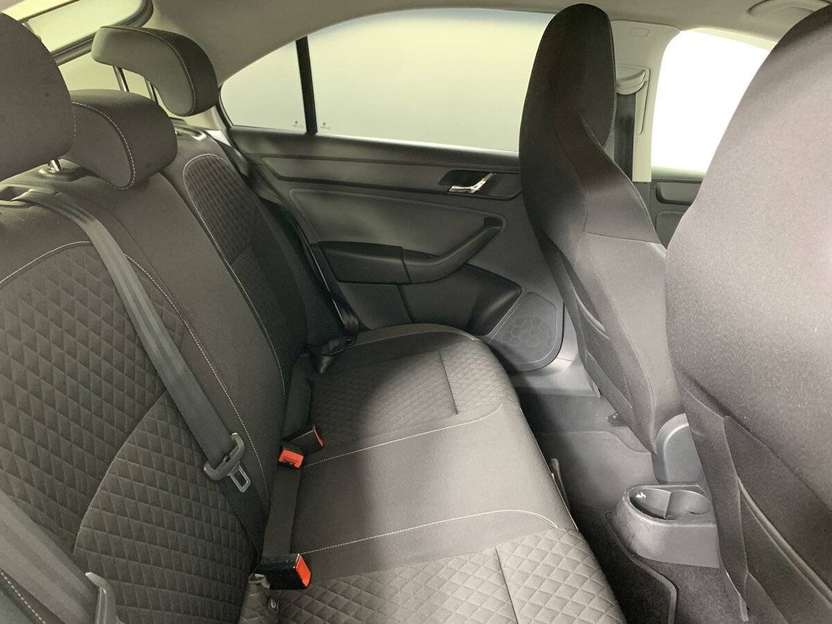 Купить Skoda Rapid, 2016, 244 795 км.. Фото: #16