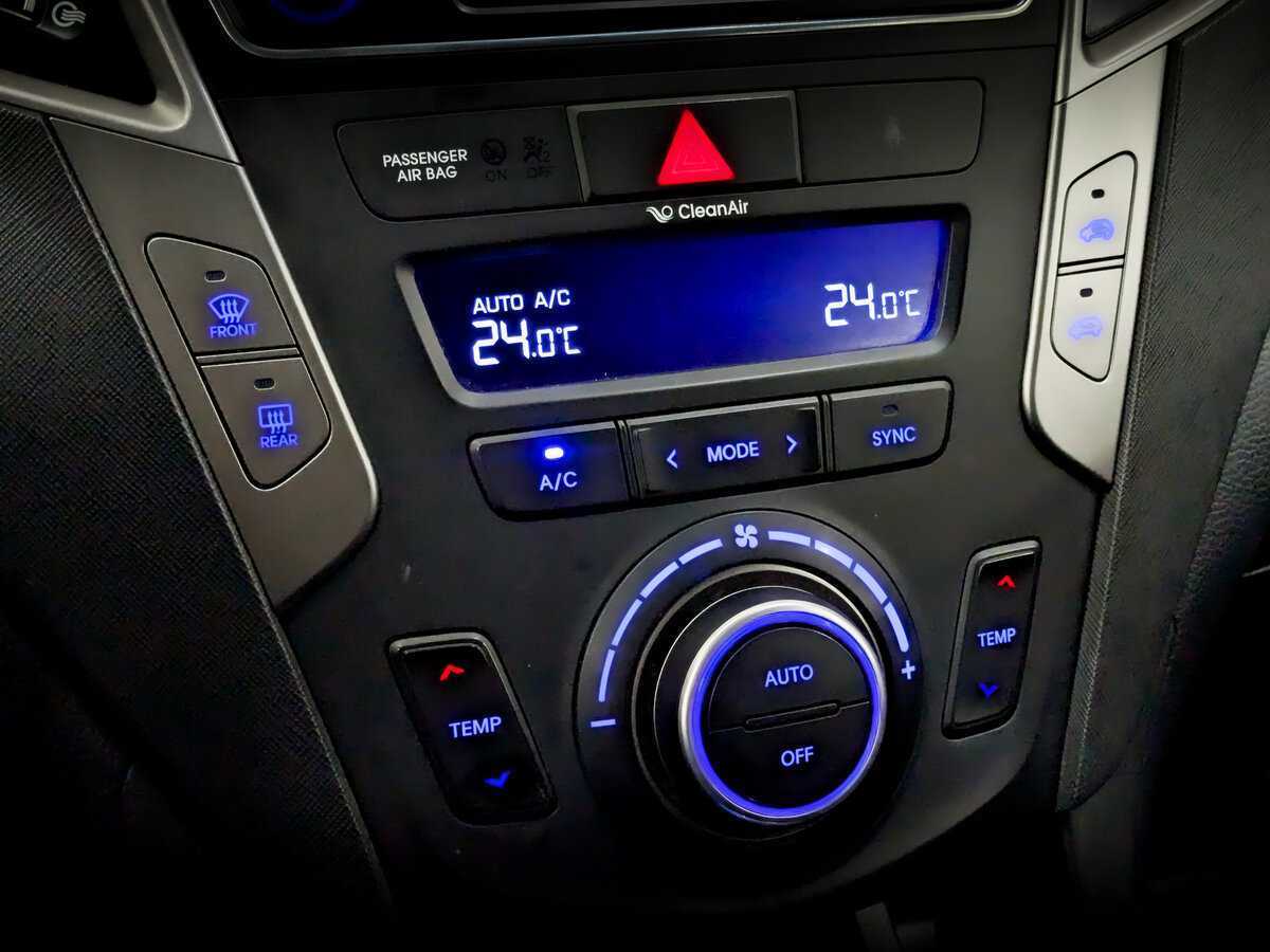 Купить Hyundai Santa Fe, 2015, 123 714 км.. Фото: #21