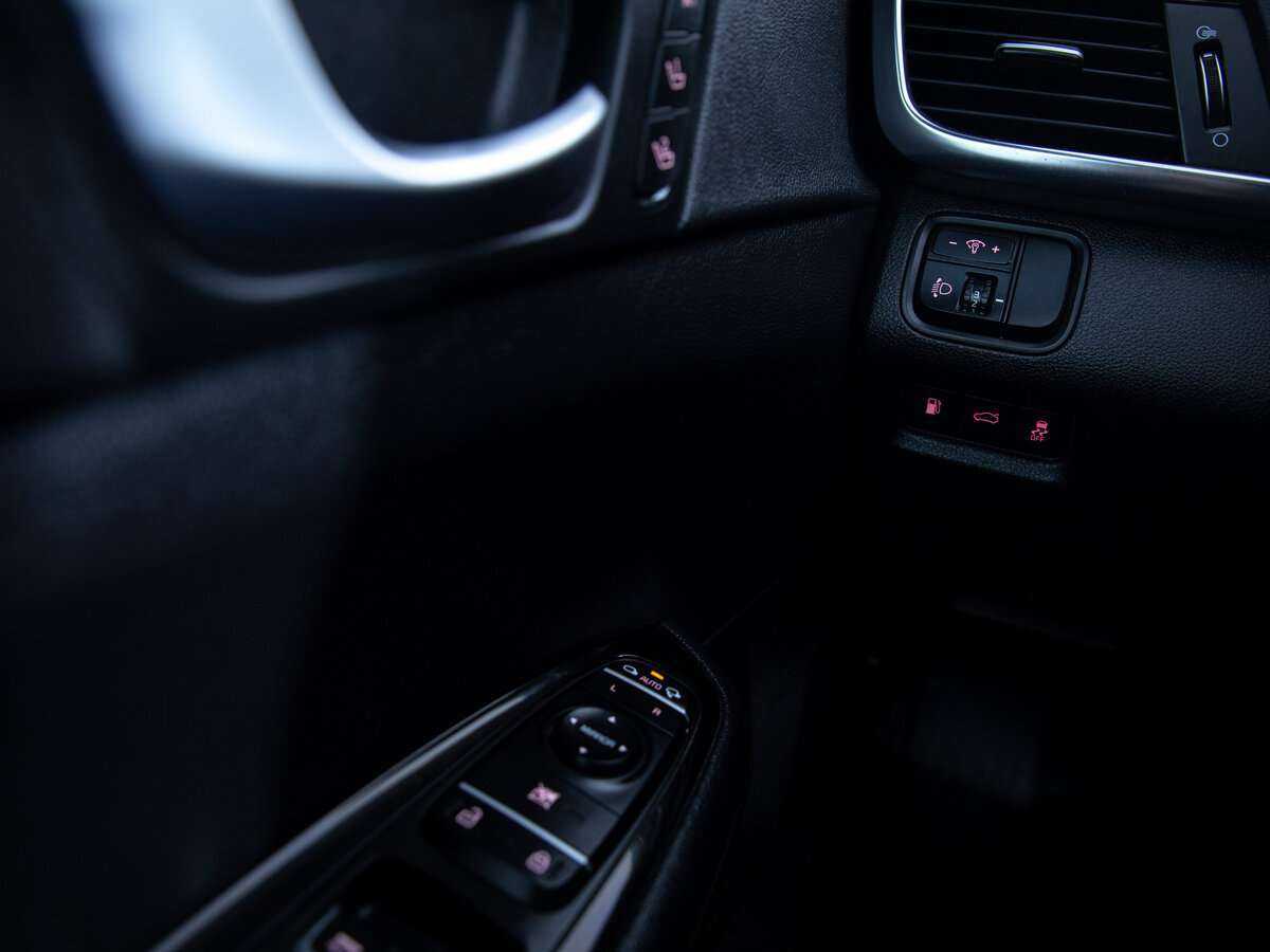 Купить Kia Optima, 2017, 63 009 км.. Фото: #12