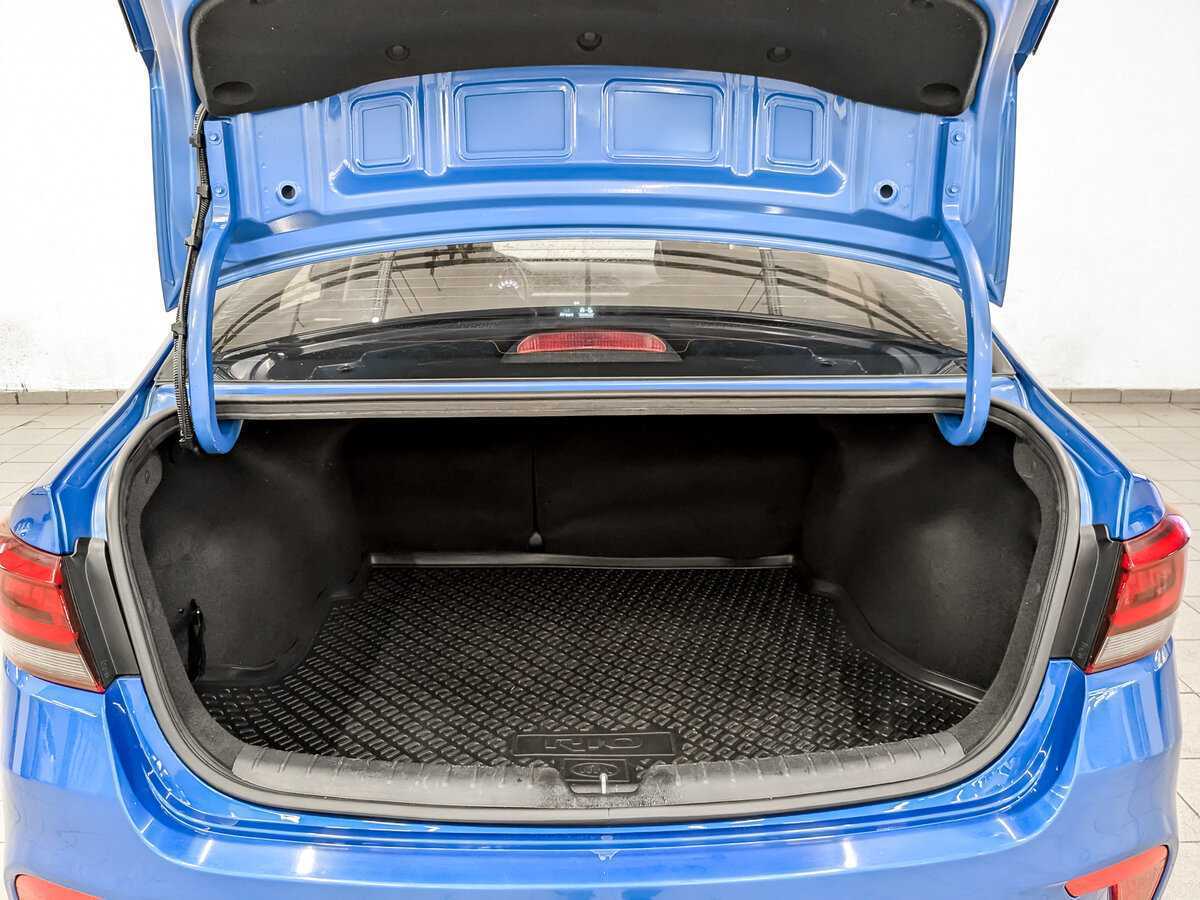 Купить Kia Rio, 2018, 118 623 км.. Фото: #9