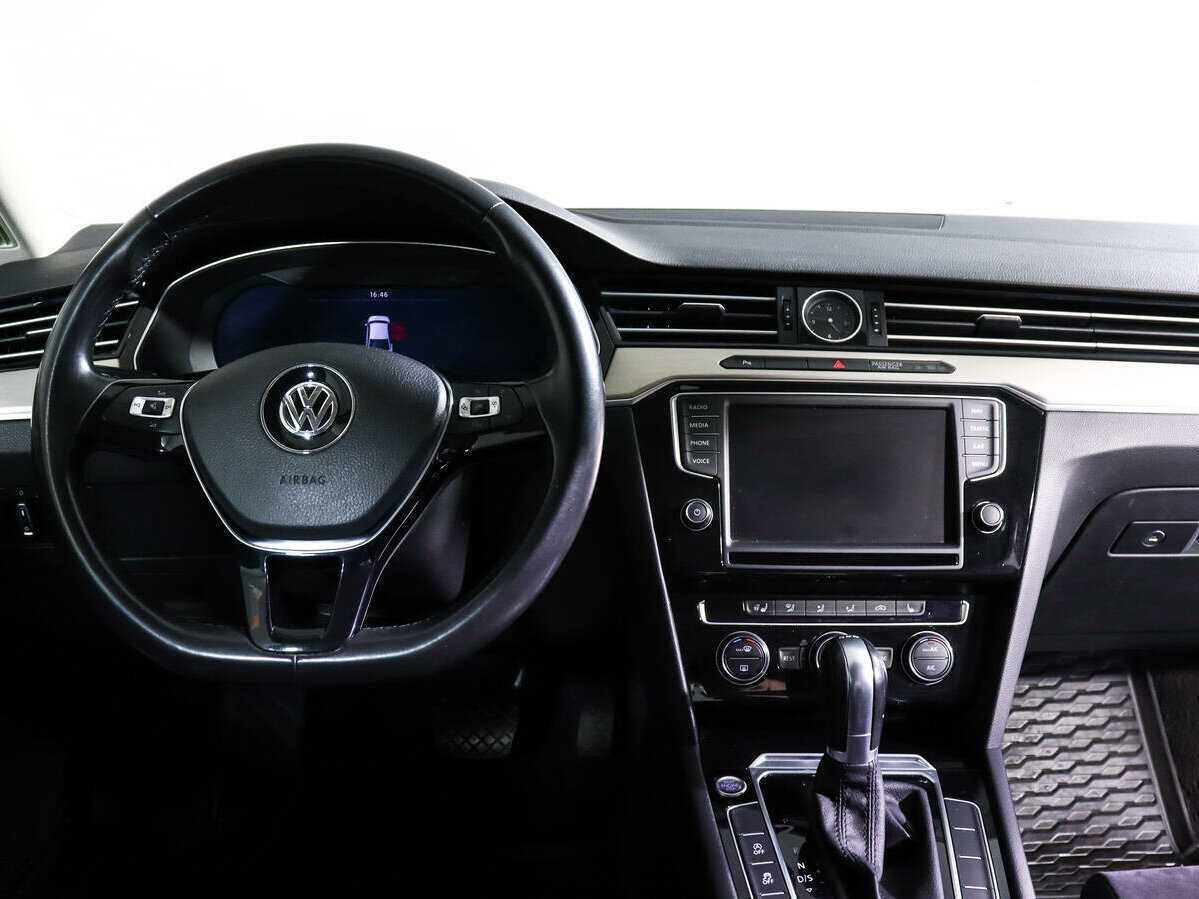 Купить Volkswagen Passat, 2016, 147 000 км.. Фото: #9