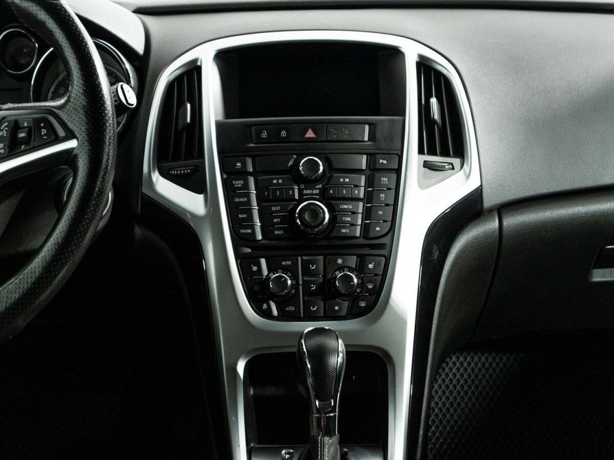 Купить Opel Astra, 2013, 178 683 км.. Фото: #13