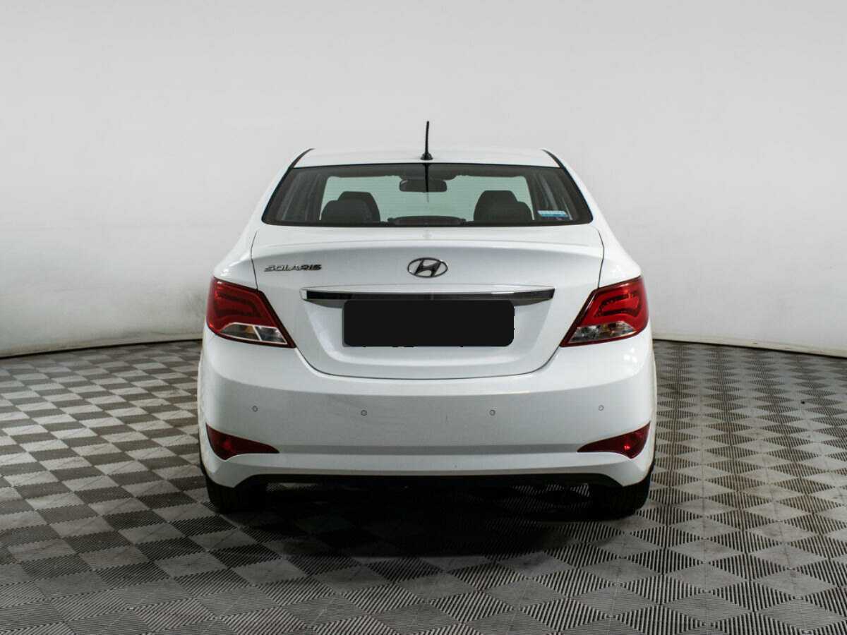 Купить Hyundai Solaris, 2016, 76 800 км.. Фото: #5