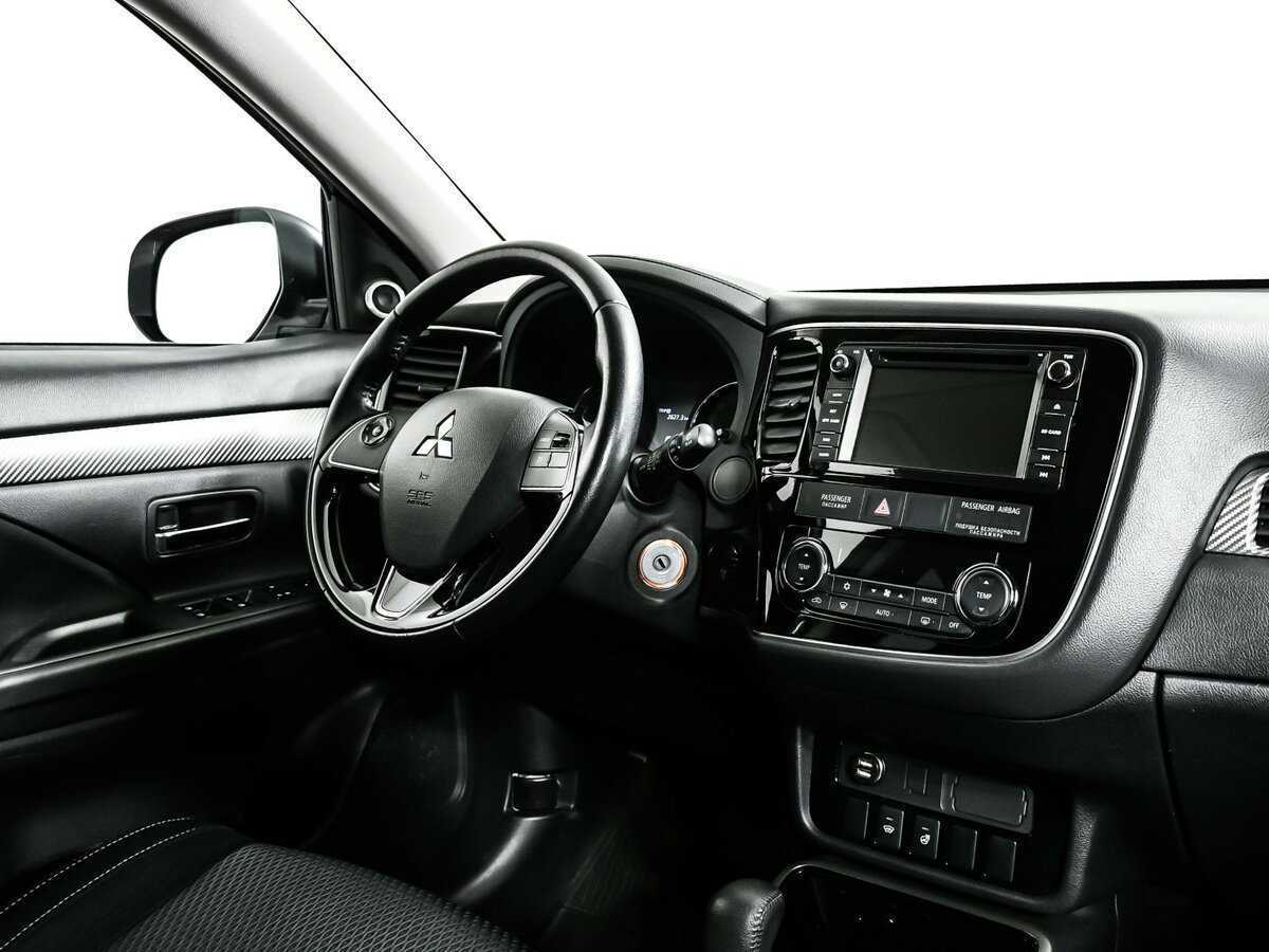 Купить Mitsubishi Outlander, 2017, 77 336 км.. Фото: #8