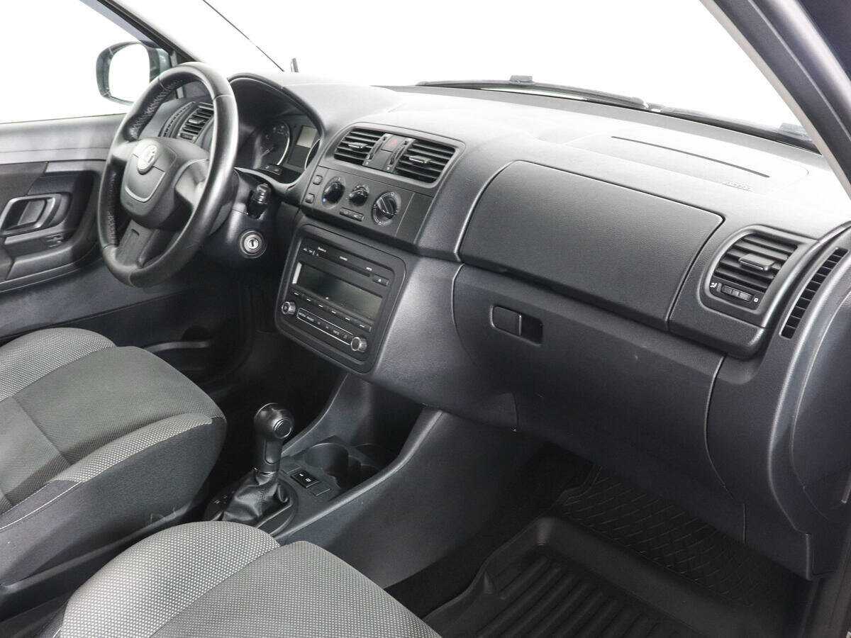 Купить Skoda Fabia, 2012, 121 375 км.. Фото: #9