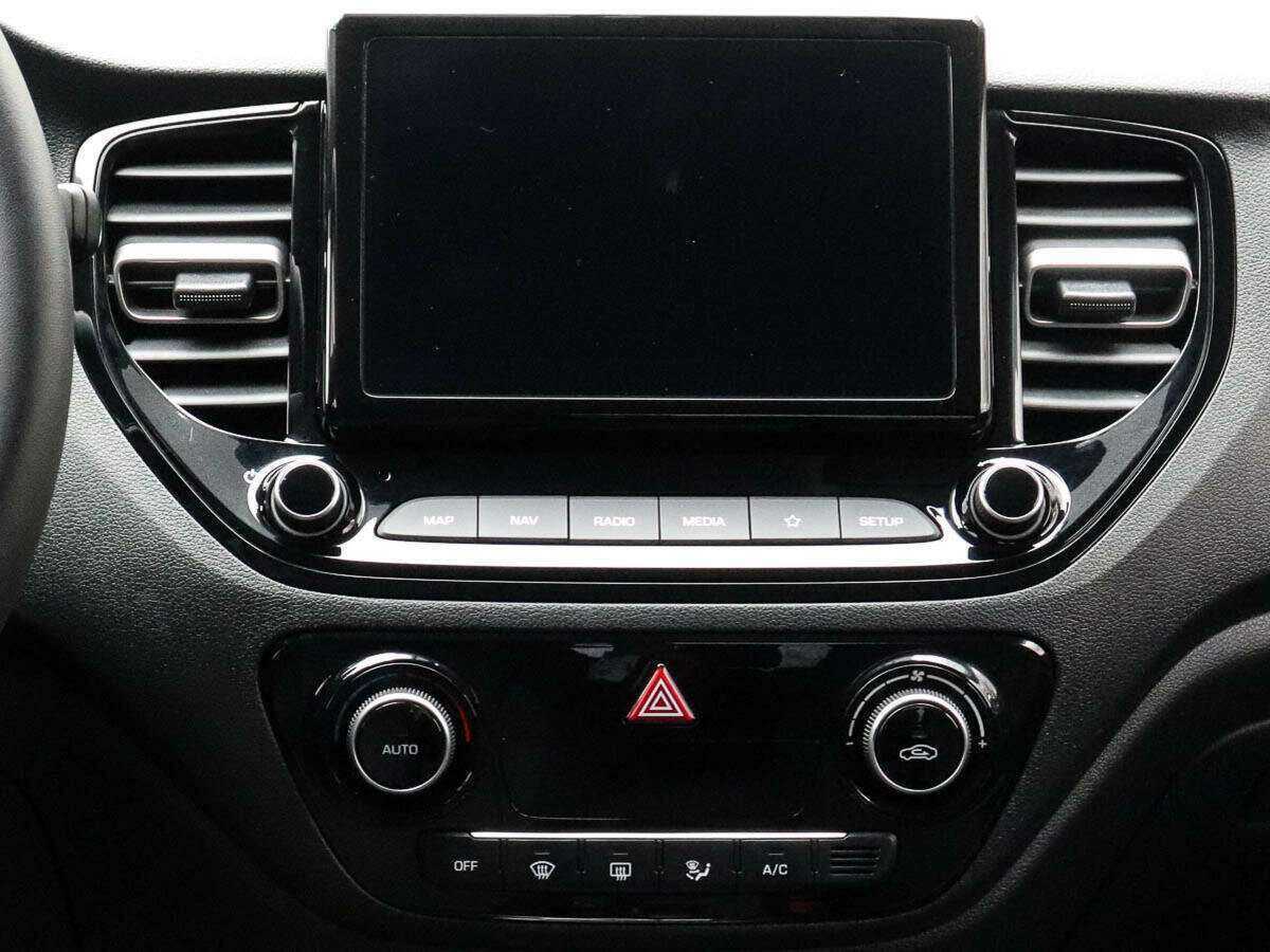 Купить Hyundai Solaris, 2021, 60 705 км.. Фото: #9