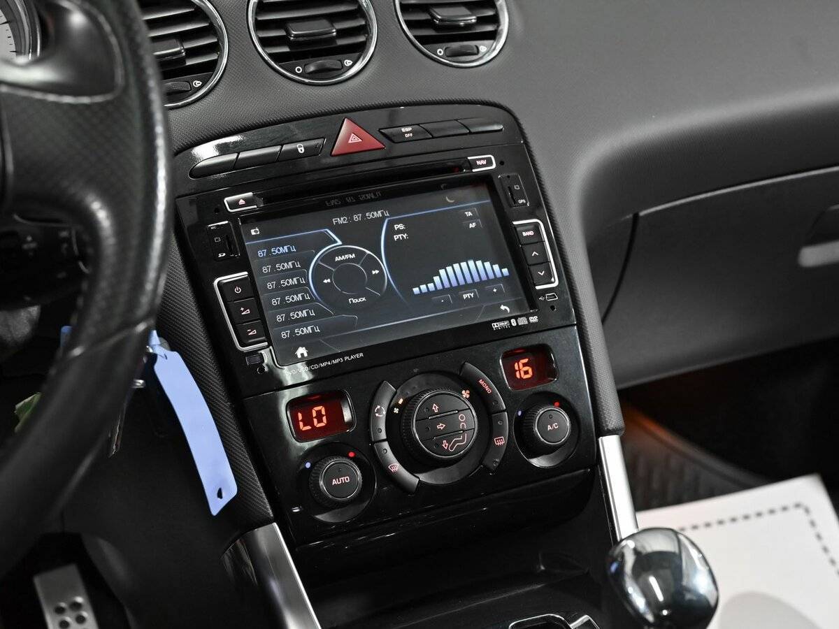 Купить Peugeot 308, 2012, 144 000 км.. Фото: #9