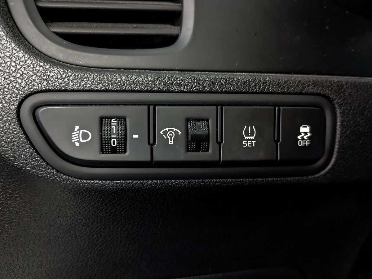 Купить Kia Rio, 2019, 78 073 км.. Фото: #24