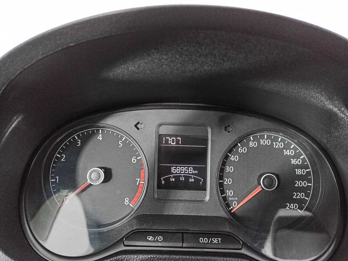 Купить Volkswagen Polo, 2017, 168 939 км.. Фото: #10