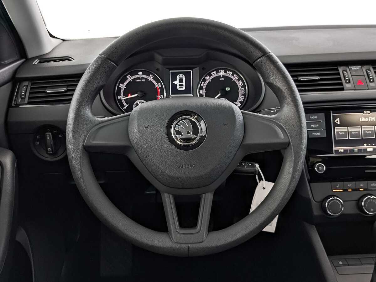 Купить Skoda Octavia, 2019, 79 692 км.. Фото: #19